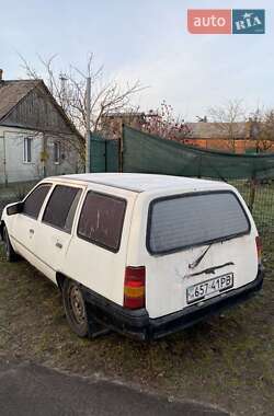 Універсал Opel Kadett 1988 в Луцьку