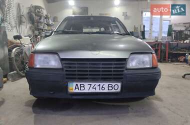 Универсал Opel Kadett 1987 в Баре