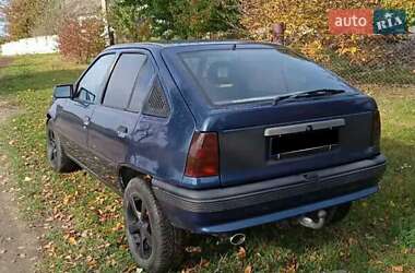 Хетчбек Opel Kadett 1991 в Маневичах