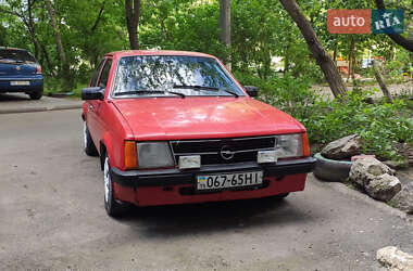 Хетчбек Opel Kadett 1980 в Миколаєві