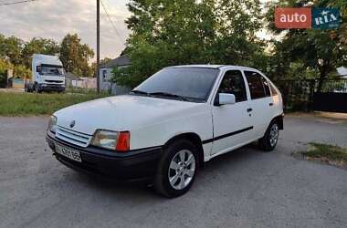 Хетчбек Opel Kadett 1988 в Кагарлику