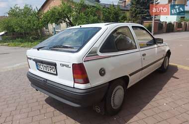 Хэтчбек Opel Kadett 1988 в Львове