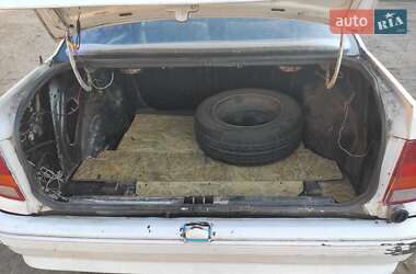 Седан Opel Kadett 1987 в 