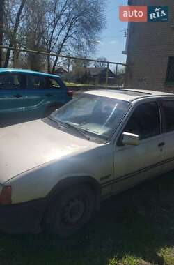 Хэтчбек Opel Kadett 1991 в 