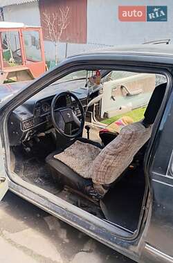 Хэтчбек Opel Kadett 1988 в 