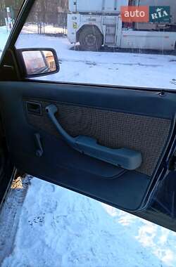 Хэтчбек Opel Kadett 1987 в 