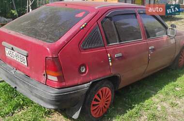 Хэтчбек Opel Kadett 1987 в 