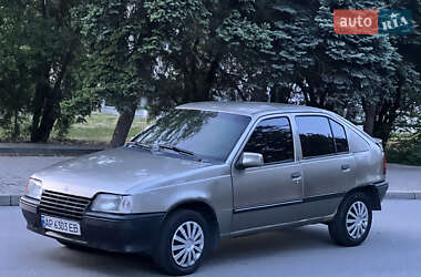 Хетчбек Opel Kadett 1988 в Дніпрі