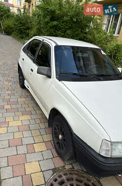 Хетчбек Opel Kadett 1988 в 