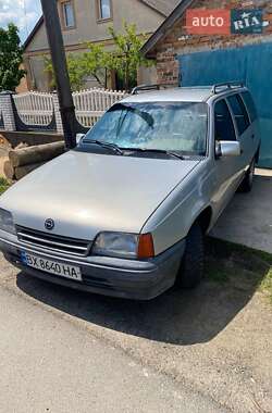 Универсал Opel Kadett 1989 в Летичеве