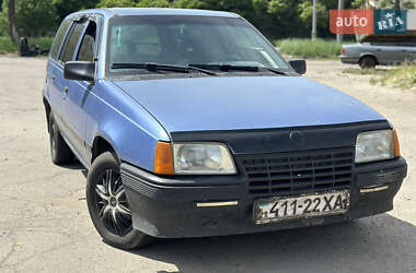 Універсал Opel Kadett 1986 в Харкові