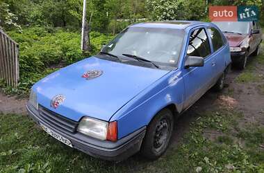 Хэтчбек Opel Kadett 1986 в 