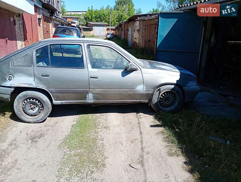 Хетчбек Opel Kadett 1990 в Ніжині