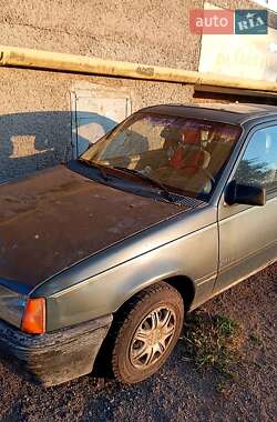 Хетчбек Opel Kadett 1986 в Вознесенську