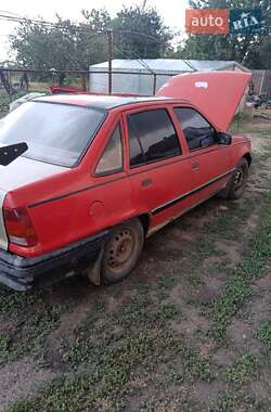Седан Opel Kadett 1986 в Никополе