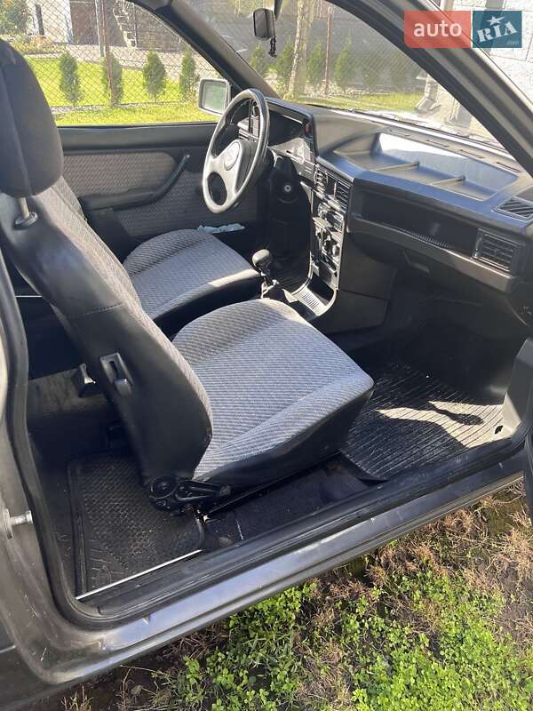 Хэтчбек Opel Kadett 1990 в Львове