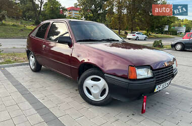 Хетчбек Opel Kadett 1986 в Ужгороді