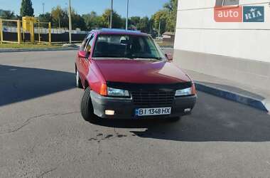 Хэтчбек Opel Kadett 1988 в Кременчуге
