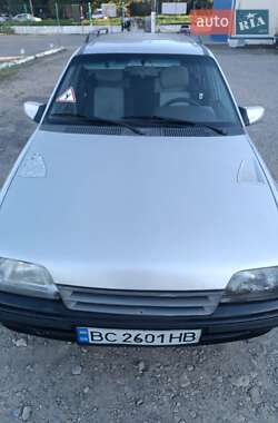 Універсал Opel Kadett 1989 в Дрогобичі