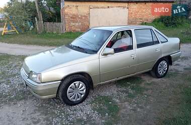 Седан Opel Kadett 1989 в Теребовлі