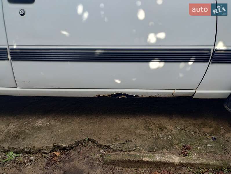 Универсал Opel Kadett 1990 в Вознесенске