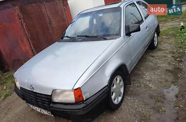 Хетчбек Opel Kadett 1987 в Стрию