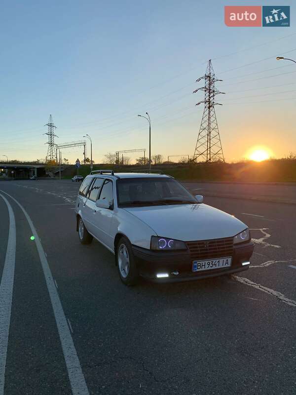 Универсал Opel Kadett 1987 в Одессе фото Универсал Opel Kadett 1987 в Одессе