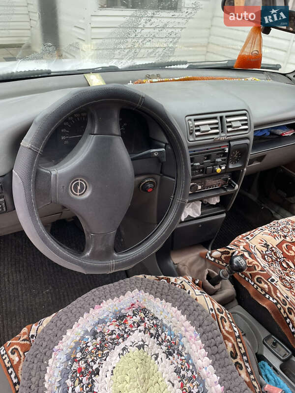 Універсал Opel Kadett 1988 в Здолбуніві фото 8 Універсал Opel Kadett 1988 в Здолбуніві