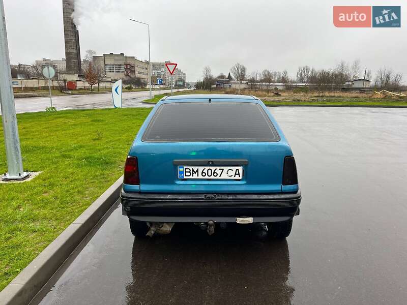 Хэтчбек Opel Kadett 1985 в Шостке фото 6 Хэтчбек Opel Kadett 1985 в Шостке
