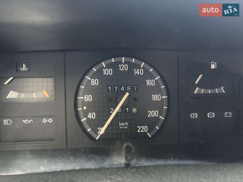 Хэтчбек Opel Kadett 1988 в Каменец-Подольском фото 3 Хэтчбек Opel Kadett 1988 в Каменец-Подольском