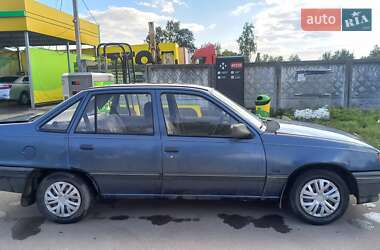 Седан Opel Kadett 1989 в Охтирці
