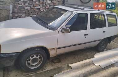Универсал Opel Kadett 1987 в Ивано-Франково