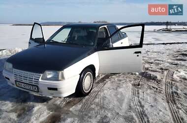 Седан Opel Kadett 1987 в Украинке