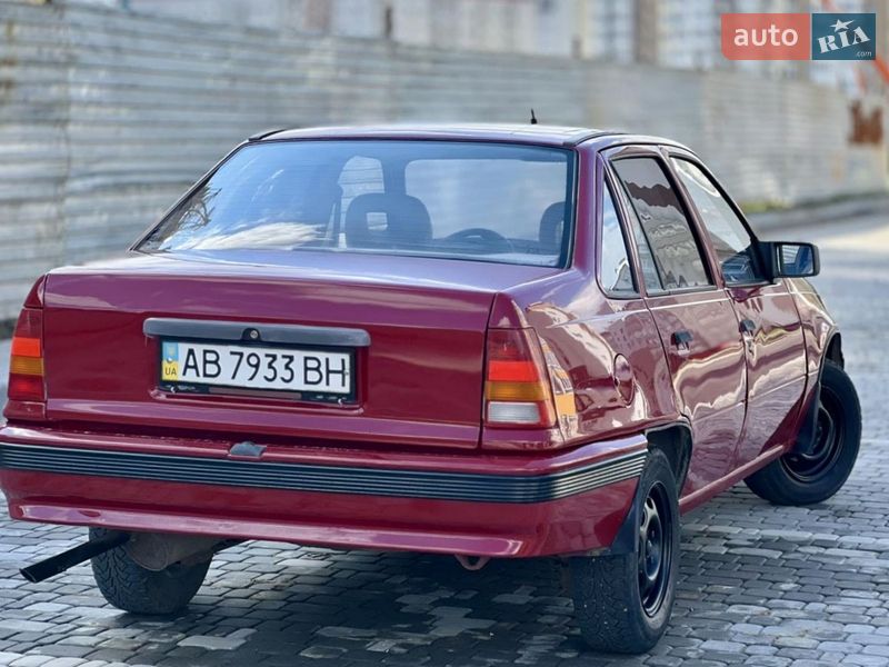 Седан Opel Kadett 1992 в Виннице фото 6 Седан Opel Kadett 1992 в Виннице