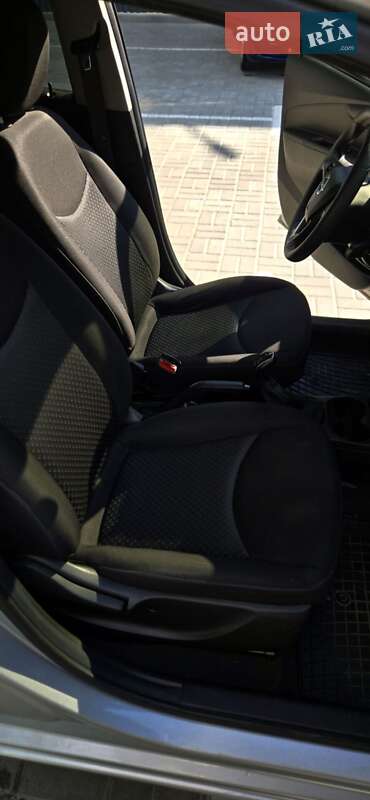 Хэтчбек Opel Karl 2017 в Новомосковске фото 14 Хэтчбек Opel Karl 2017 в Новомосковске