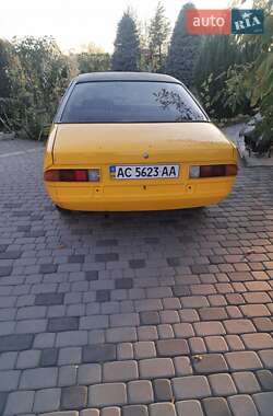 Купе Opel Manta 1977 в 