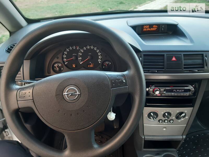Хетчбек Opel Meriva 2007 в Чернівцях