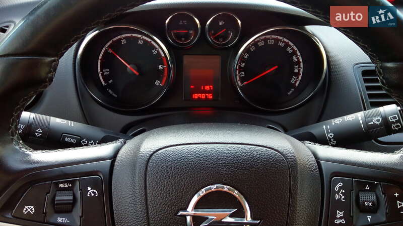 Хетчбек Opel Meriva 2013 в Сумах