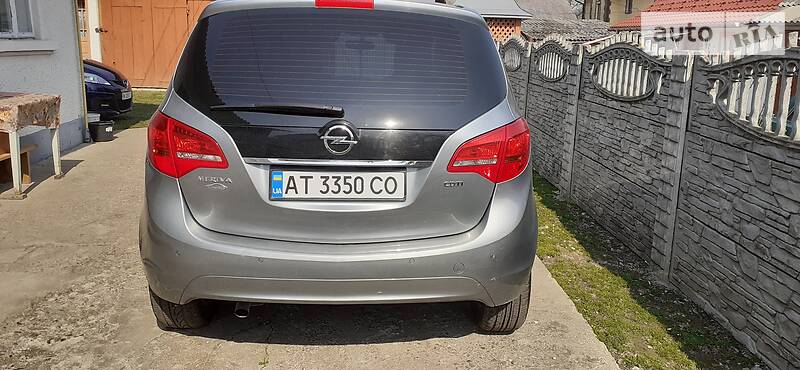 Другие легковые Opel Meriva 2012 в Черновцах