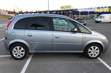 Хетчбек Opel Meriva 2004 в 