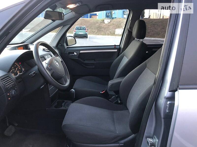 Хетчбек Opel Meriva 2004 в Вінниці