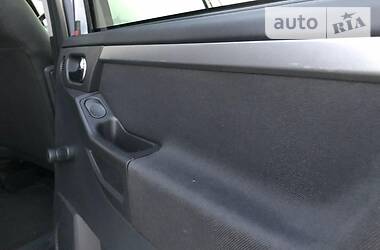 Хетчбек Opel Meriva 2004 в 
