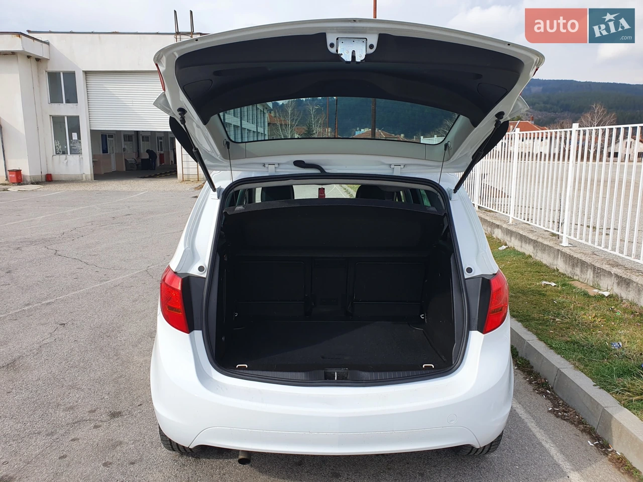 2010 Opel Meriva - мініатюра 8