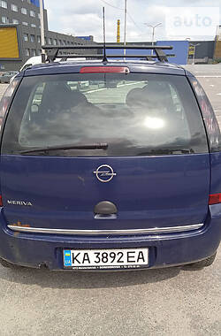 Хэтчбек Opel Meriva 2009 в Киеве