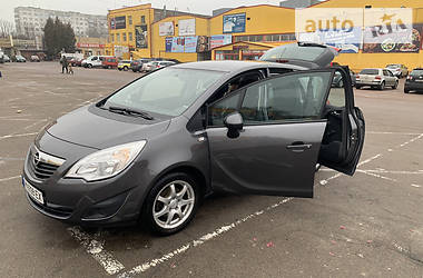 Opel Meriva 2010