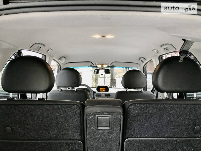 Хэтчбек Opel Meriva 2008 в Харькове