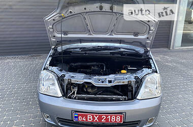 Минивэн Opel Meriva 2005 в 