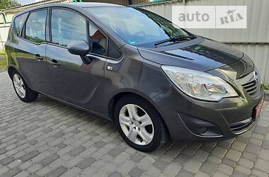 Минивэн Opel Meriva 2012 в Хмельницком