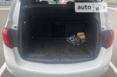 Минивэн Opel Meriva 2010 в 