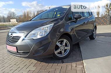 Микровэн Opel Meriva 2010 в Ровно